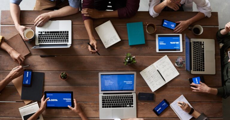 découvrez nos opportunités de stage enrichissantes qui vous permettront d'acquérir une expérience professionnelle précieuse, de développer vos compétences et de donner un coup de pouce à votre carrière. rejoignez-nous pour une immersion dans le monde du travail!