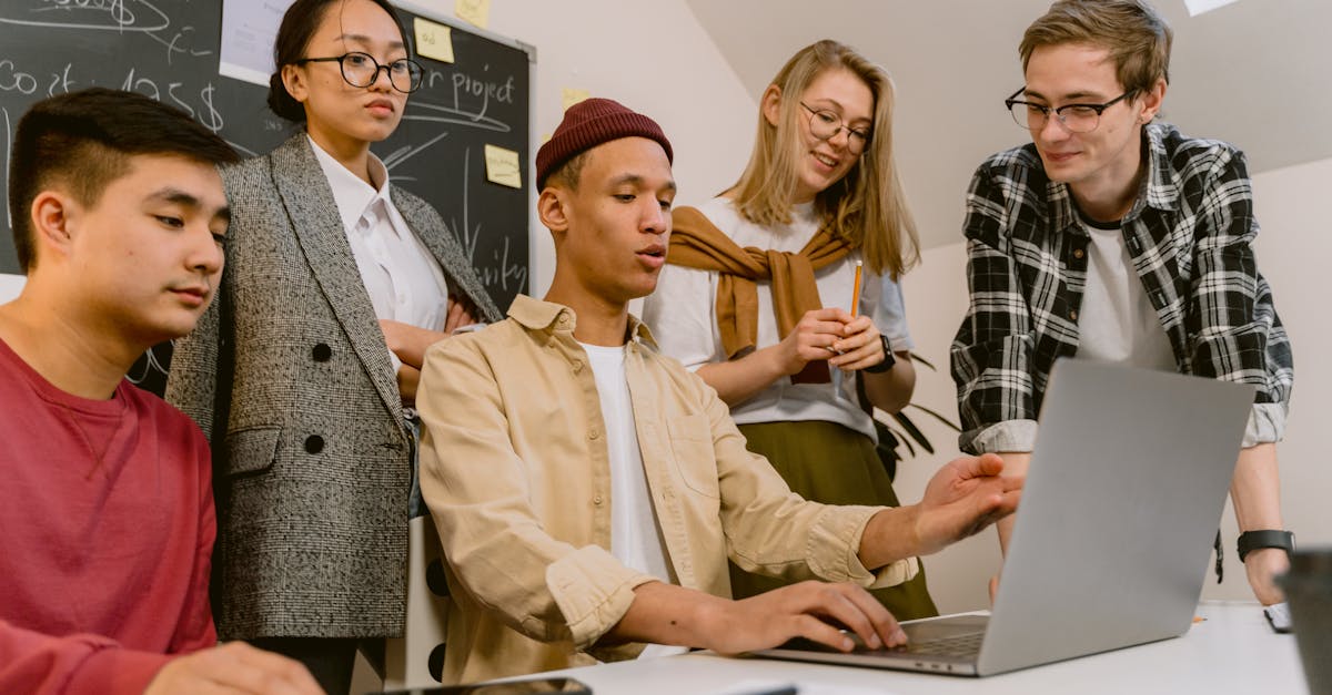 découvrez comment réussir votre présentation de stage grâce à nos conseils pratiques et astuces pour captiver votre auditoire. apprenez à structurer votre discours, mettre en valeur vos expériences et laisser une impression mémorable.