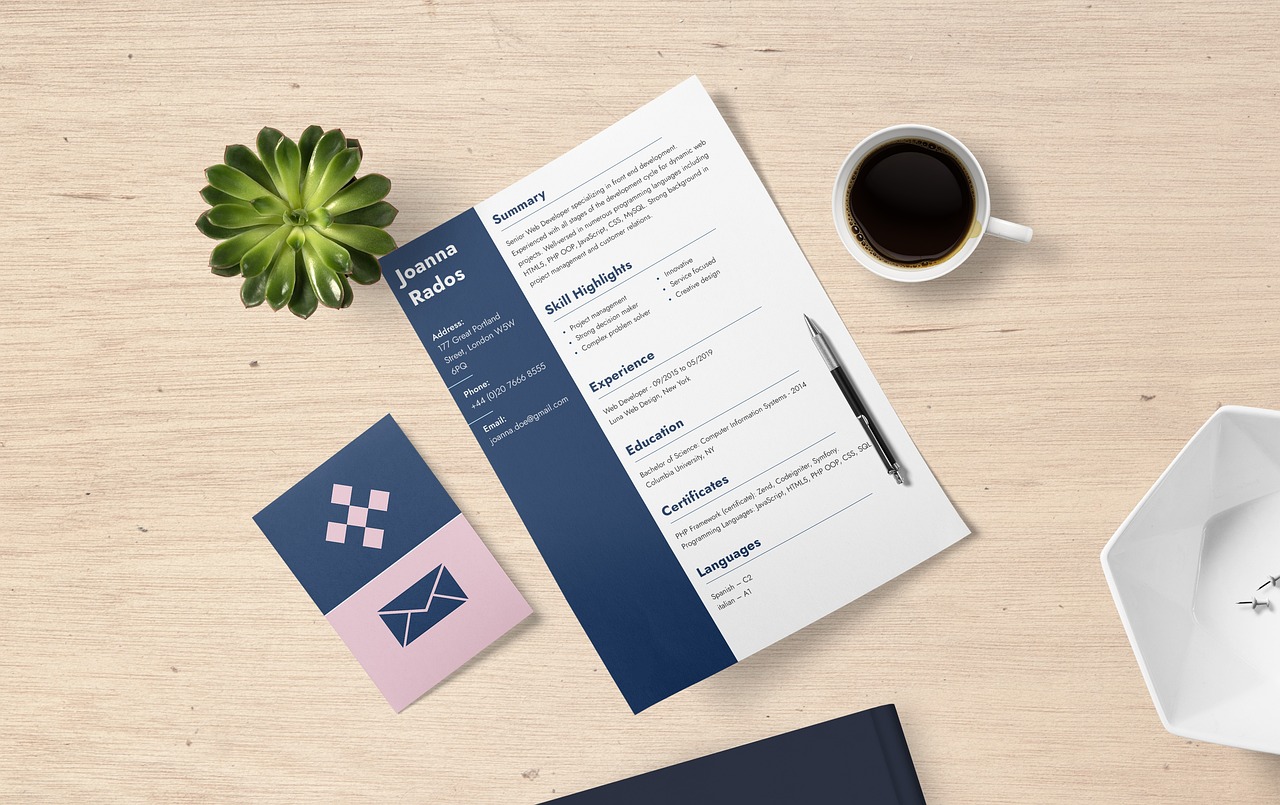 créez un cv mobile professionnel et attrayant qui s'adapte parfaitement à tous les appareils. mettez en avant vos compétences et expériences de manière efficace pour séduire les recruteurs.