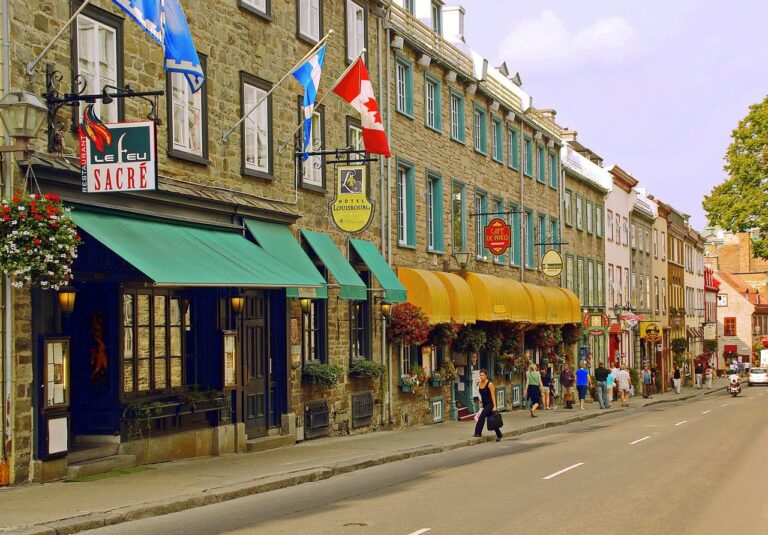 découvrez les opportunités de carrière passionnantes chez ubisoft québec. rejoignez une équipe dynamique et contribuez à la création de jeux vidéo innovants. postulez dès aujourd'hui et faites partie de notre aventure!